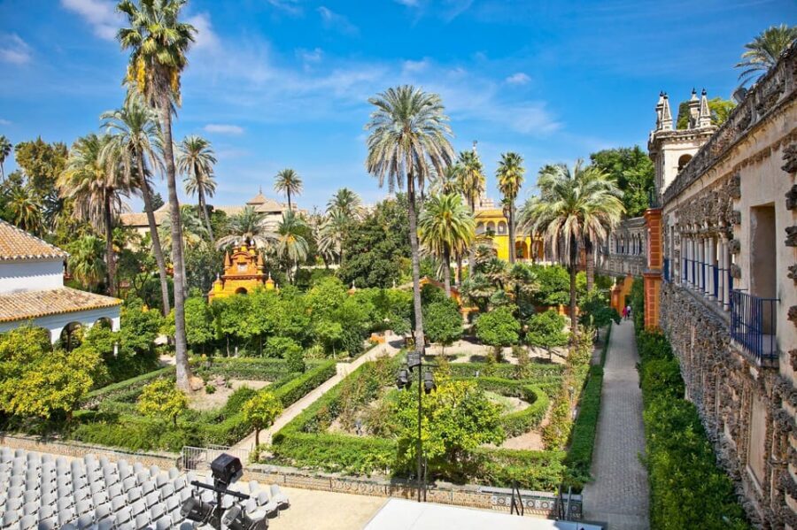 Seville: Tour Alcázar, Cathedral & Giralda Priority Access - Who this tour fits best (and who should reconsider)