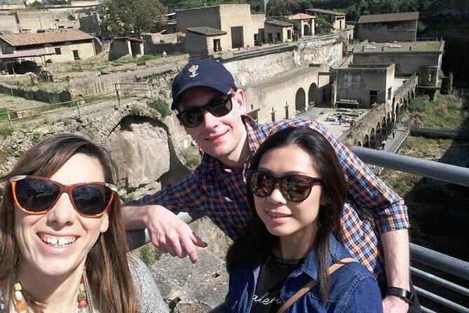 Sharing Tour of Pompeii - Casa dei Vettii: Roman Wall Art and Everyday Drama
