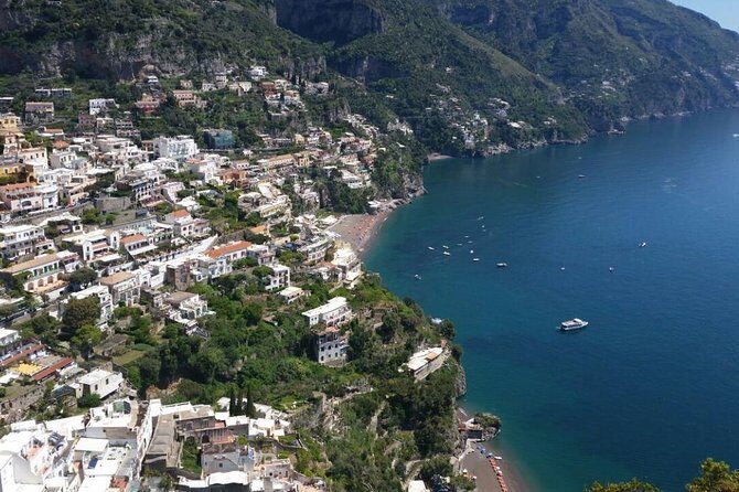 Shore Sorrento, Positano, and Pompeii - Costiera Amalfitana: the photo-stop power of the coast road