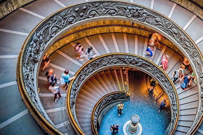 Sistine Chapel & Vatican Museums evening private tour with pickup - Skip the line: what you really gain with guaranteed entry