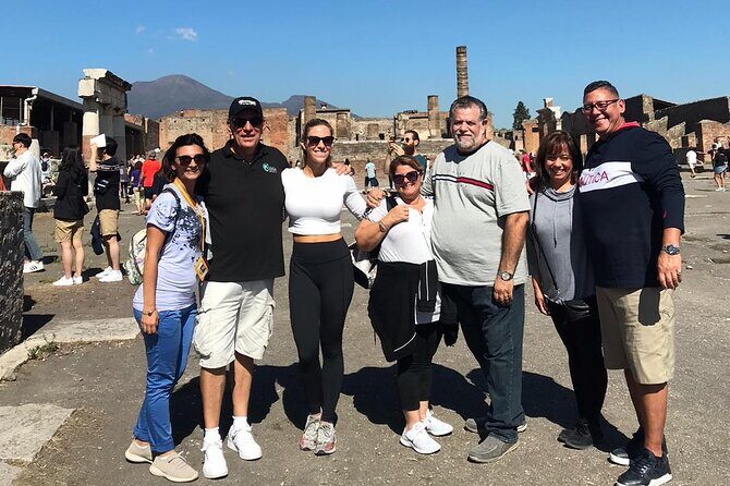 Skip-the-line Exclusive Private Full-Day Complete Ancient Pompeii Guided Tour - Casa di Ottavio Quartione: the via dell’Abbondanza domus
