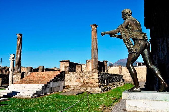 Skip-the-Line Pompeii and Vesuvius Tour - Pompeii: skipping the line and using your time well