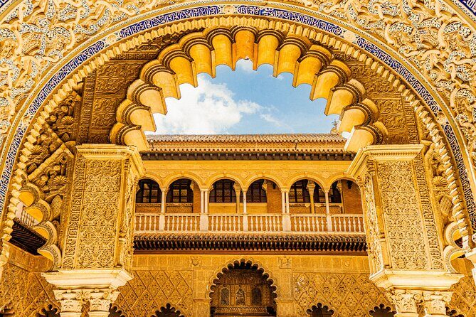 Skip the Line Seville Alcázar, Cathedral & Giralda Guided Tour - Patio de las Doncellas: where Islamic architecture shows its calm side