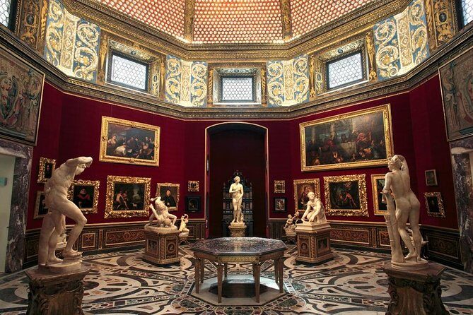 Skip the line Uffizi and Accademia private guided tour - Who this private Uffizi and Accademia tour fits best