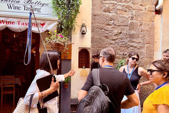 Skip the line: Uffizi and Accademia Small Group Walking Tour - Group Size and Headsets: Better Listening, Less Waiting