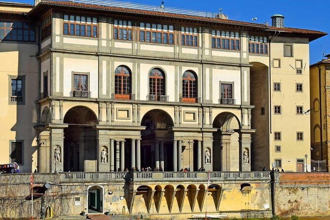 Skip the Line: Uffizi Gallery Ticket in Florence - Skip-the-line entry: what it really means on the ground