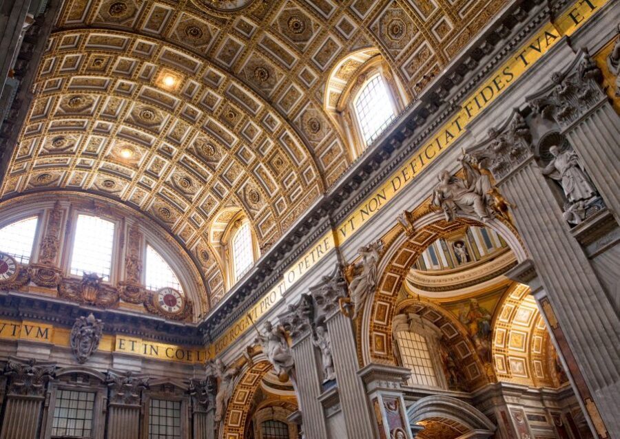 Skip the line Vatican Museum Sistine & St.Peter Private Tour - The Julius II rooms and Raphael frescoes: politics and painting in the same breath