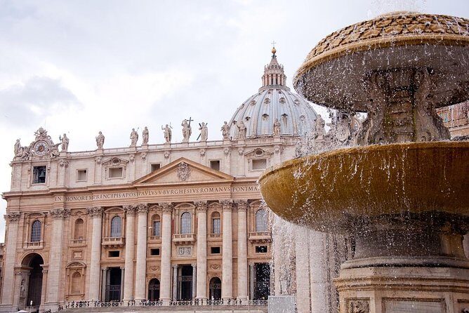 Skip the Line: Vatican Museums & Saint Peter - Private Tour - Sistine Chapel in 20 minutes: how to use the short window