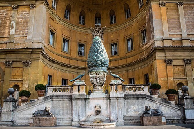 Skip the Line Vatican, Sistine Chapel and Basilica Guided Tour - Meeting at Via Germanico and staying together in a massive complex