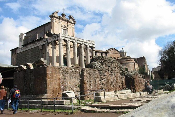 Small Group Colosseum, Roman Forum and Palatine Hill Guided Tour - Who This Tour Fits Best (And Who Might Want Something Else)