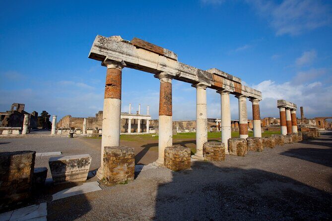 Small Group Guided Pompeii Tour from Positano - Transport back to Positano: smooth is the goal
