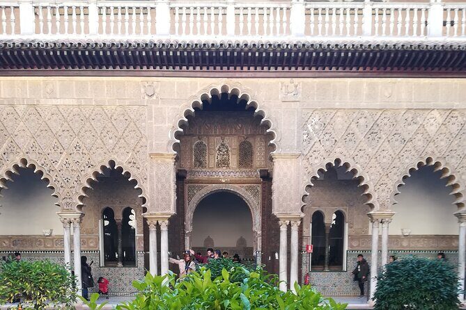Small Group Tour of the Royal Alcazar of Seville - UNESCO Gardens: Islamic, Renaissance, and Baroque Without the Confusion