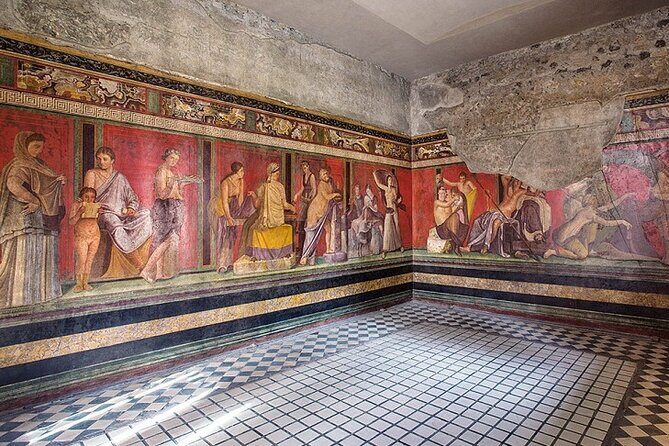 Small Group Tour Pompeii and Herculaneum from Rome - Pacing, Group Size, and the Van Factor