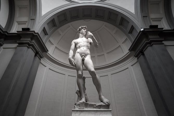 Small Group Uffizi & Accademia Museum with Walking Tour - Gallerie Degli Uffizi: timed entry plus art stories that land