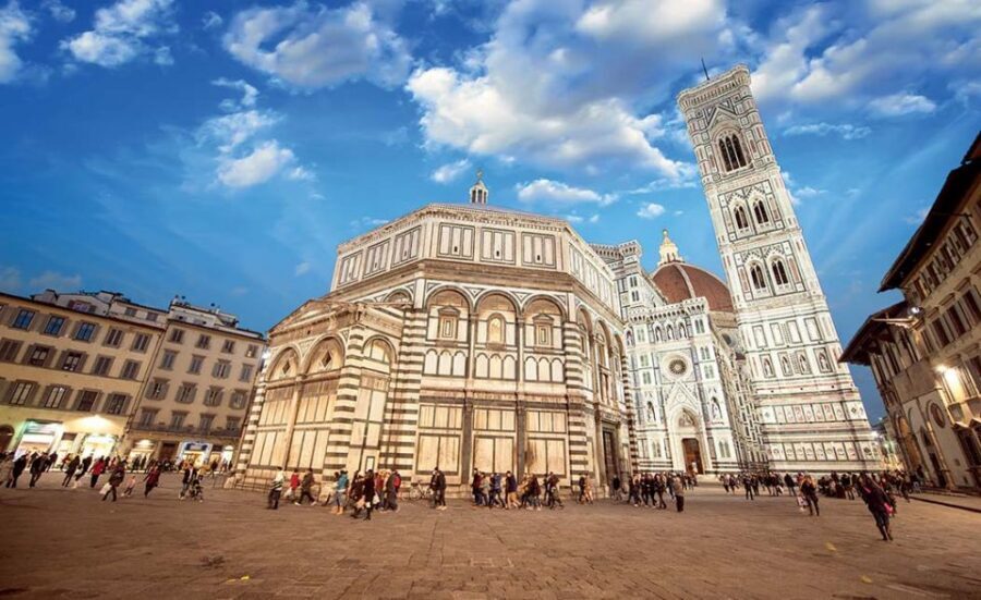 Small-Group: Uffizi & walking tour of Florence skip the line - The morning walk (10:00–about 11:00): get your bearings fast