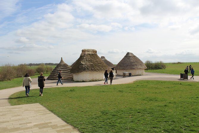 Southampton Cruise port to London Via Stonehenge & Windsor castle - Optional Add-Ons: Salisbury Cathedral and Hampton Court Palace