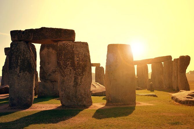Stonehenge Morning Half-Day Tour from London Including Admission - The On-the-Ground Flow: How the Shuttle and Timing Usually Feel