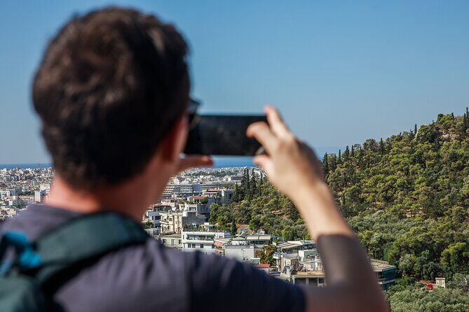 The Acropolis, Athens Walking City Tour and Acropolis Museum - Time, heat, and walking distance: how to be comfortable