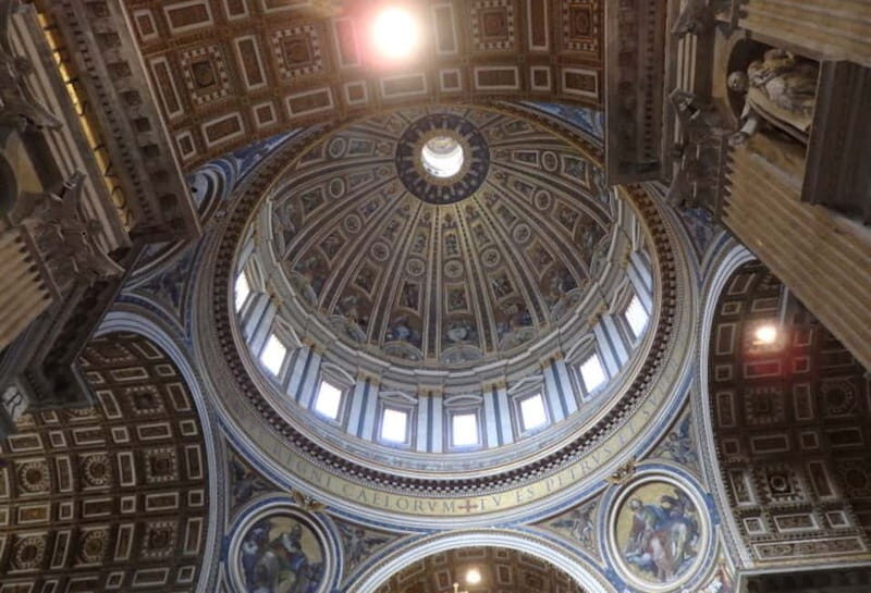 Top to Bottom Saint Peter's Basilica Tour with Dome Climb - Why this Top-to-Bottom St. Peter’s tour works (even in 2.5 hours)