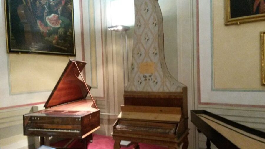 Uffizi and Accademia: Independent Visit with Audio Guide - ID and audio guide rules: the one thing you must not forget