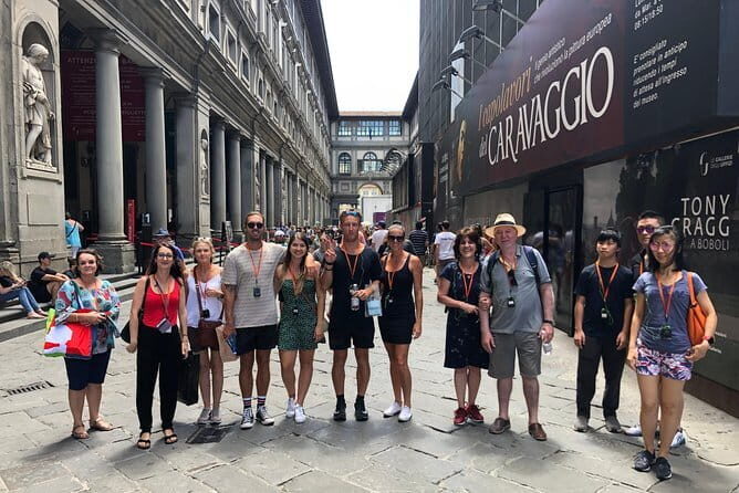 Uffizi and Accademia Small Group Guided Tour - Le Gallerie Degli Uffizi: the guided highlights, plus breathing room