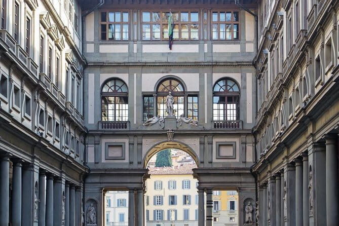 Uffizi Exclusive Semi-Private Tour, Top-Rated Guide, Max 6 Pax - Piazza della Signoria meet-up: why this square sets the tone