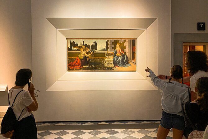 Uffizi Gallery Italian guided Tour semi private - The Art Focus: Botticelli, Leonardo, Michelangelo, Caravaggio and More