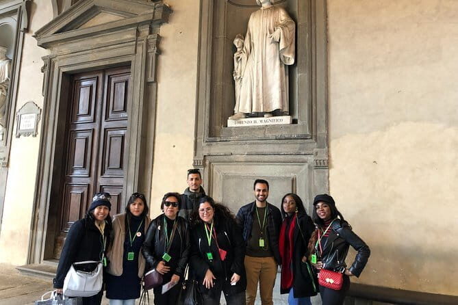 Uffizi Gallery Small Group Tour with Guide - Priority entry and security: the real logistics