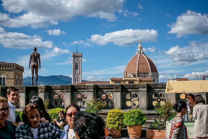Uffizi Gallery Tour With Skip The Line Ticket - Small group energy: why max 9 people matters