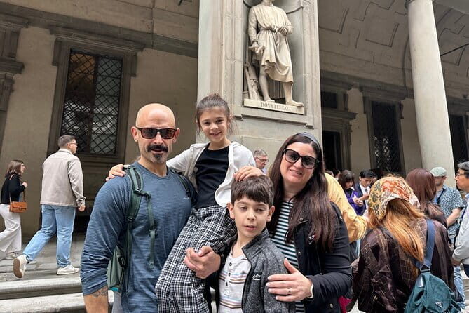Uffizi Gallery Tour with Wine Tasting in Florence - Tuscan appetizers: the pairing that keeps it from feeling like a gimmick