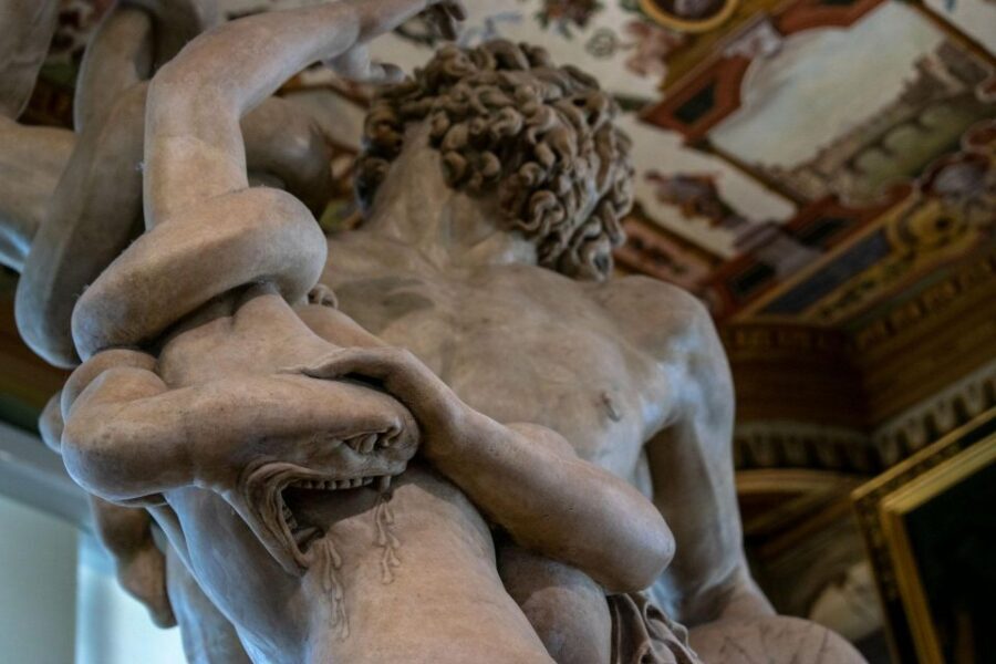 Uffizi Skip-the-Line Entry Ticket and Digital Audio Guide - The Phone Audio Guide (73 Works): How It Helps You See More