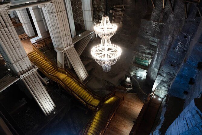 UNESCO Wieliczka Salt Mine Half-Day Tour from Kraków - Getting the timing right: what the descent and levels mean