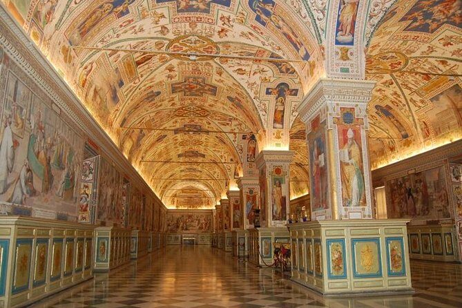 Vatican by Night: Vatican Museums and Sistine Chapel Guided Tour - Raphael Rooms: Where a Guide Helps You See the Whole Story