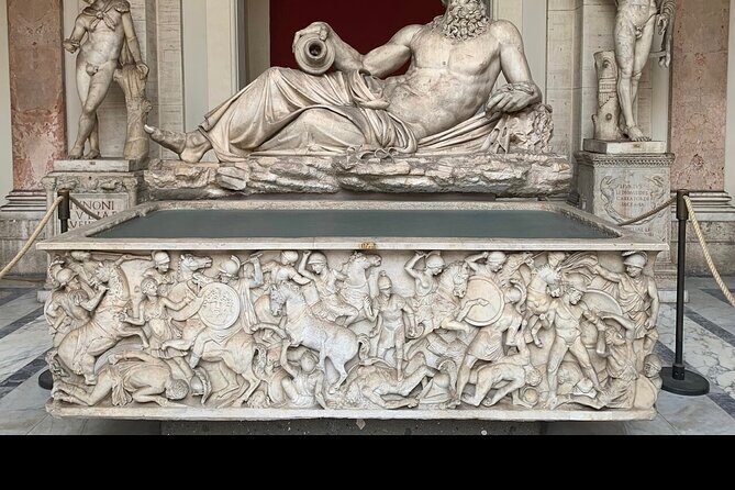 Vatican Museums and Sistine Chapel Tour with official Local Guide - Why an evening Vatican Museums tour feels more manageable