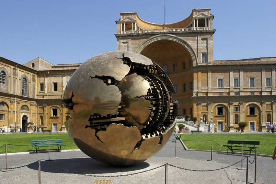 Vatican Museums: Private Tour with Sistine and St. Peter's - Key points to know before you go