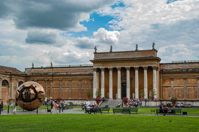 Vatican Museums, Sistine Chapel and St. Peter's Basilica Tour - Sistine Chapel timing: making 20 minutes feel like a win