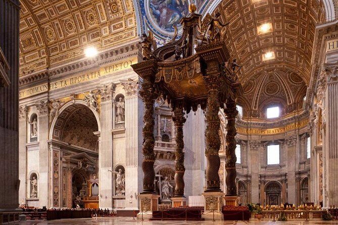 Vatican Museums Sistine Chapel and St. Peter's with pick up - The guide factor: why a strong host changes everything