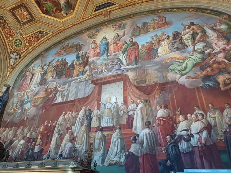 Vatican Museums, Sistine Chapel & Basilica - Sistine Chapel: short time, big impact if you focus
