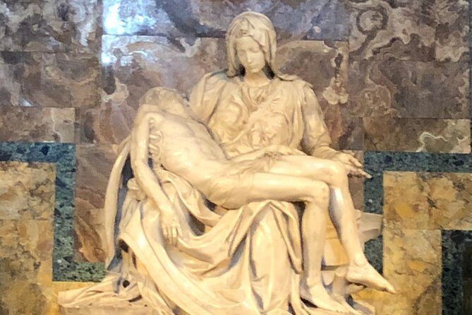 Vatican Museums, Sistine Chapel & Basilica private tour (3hrs) - Where you start and what your route feels like