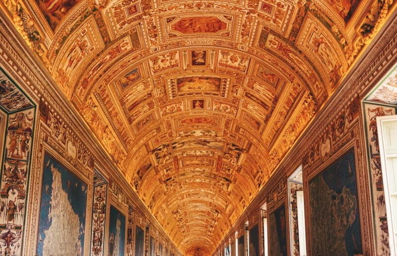 Vatican Museums, Sistine Chapel & St. Peter's Square Tour - Meeting at Brastours and getting oriented in Vatican City