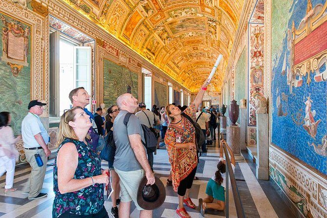 Vatican Museums, Sistine Chapel Tour and Basilica Access - Meeting point to Sistine Chapel: your practical start