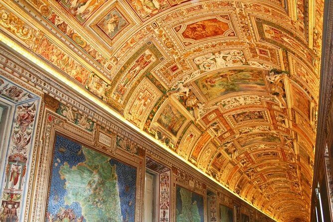 Vatican Museums & Sistine Chapel VIP small group tour(max 10 pax) - Where you meet and how the day usually flows