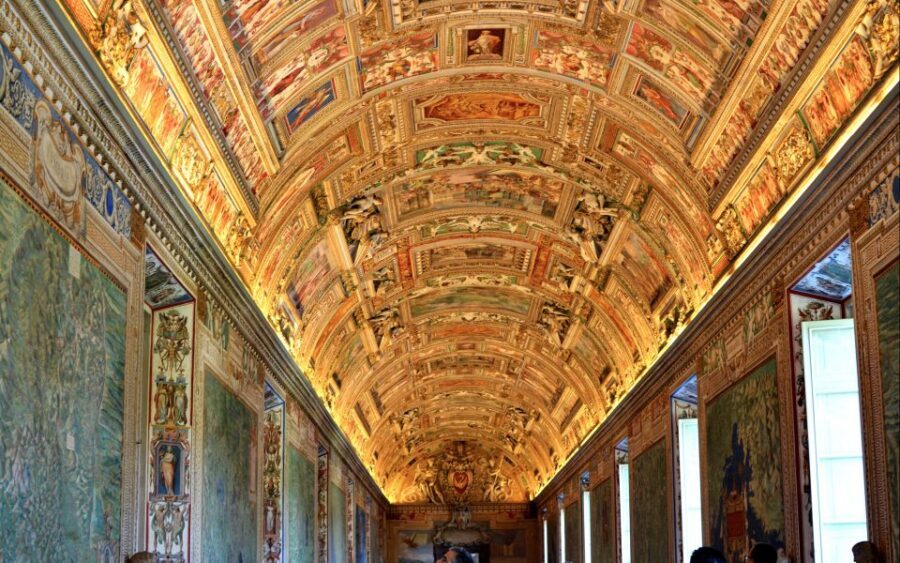 Vatican, Sistine Chapel and St. Peter's Semi Private Tour - St. Peter’s Basilica: The Final Wow With La Pietà and the Baldacchino