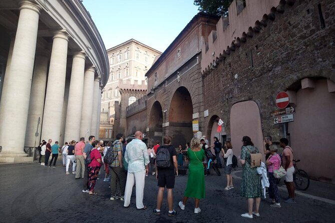 Vatican Tour Skip the Line Service Semi Private Group - Vatican Museums: Getting to the Best Rooms Fast