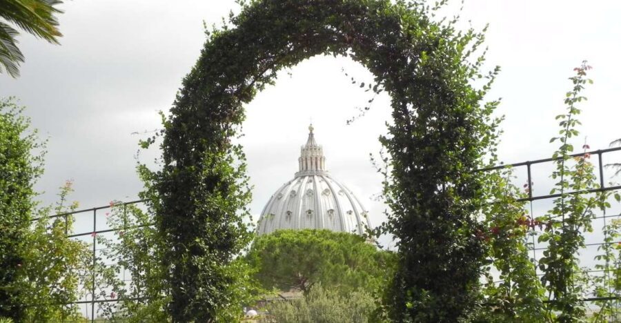 Vatican: Vatican Gardens with Bus Tour & Vatican Museums - Where you start matters: the Touristation office check-in
