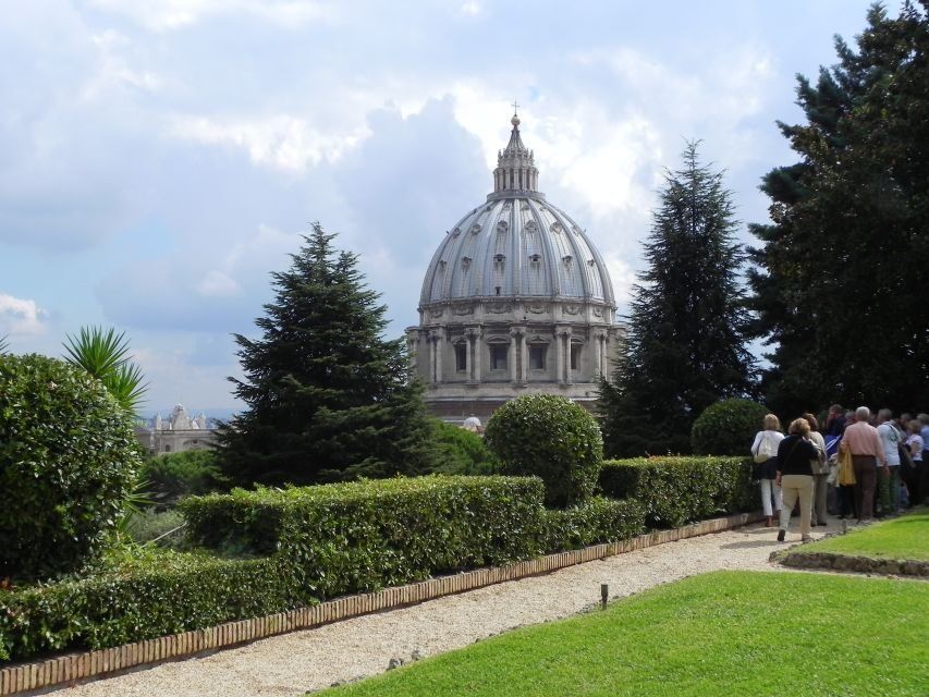 Vatican: Vatican Gardens with Bus Tour & Vatican Museums - Staff support and how handoffs can feel confusing