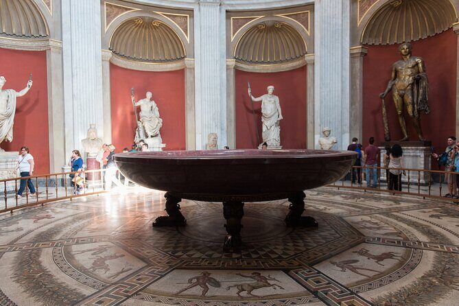 Vatican VIP:Exclusive Private Tour with Sistine Chapel & Basilica - Sistine Chapel: 20 minutes, strict rules, and how to use the time