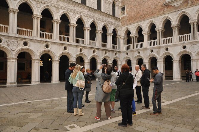 Venice: Doge's Palace & Prisons Tour - The Bridge of Sighs and the prison network connection