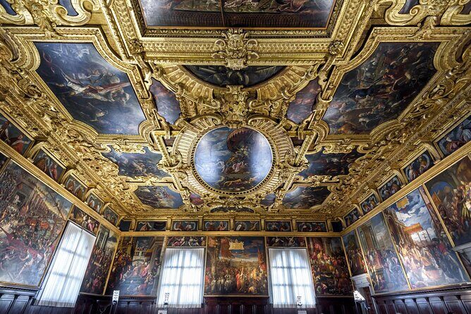 Venice: Doge's Palace & Prisons Tour - Escaping the crowds: San Zaccaria, Campo Santa Maria Formosa, and Hidden Venice
