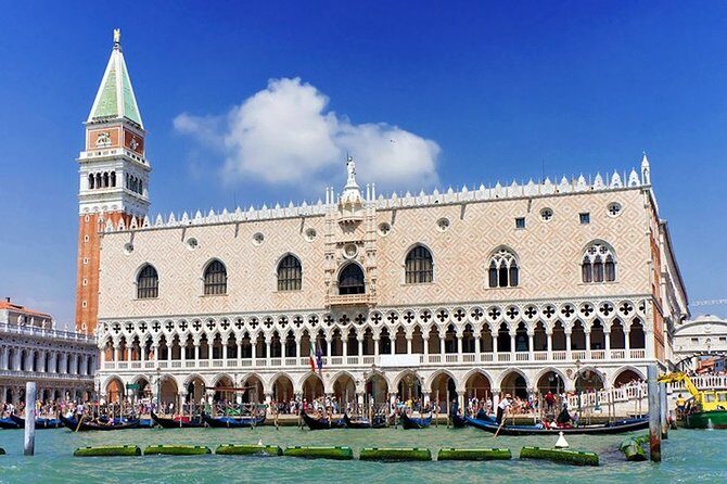 Venice: St.Mark's Basilica & Doge's Palace Tour with Tickets - Guides and group vibe: small group energy beats big-bus chaos